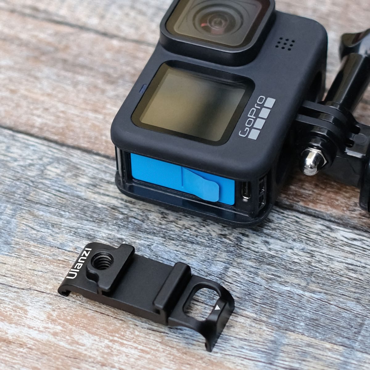 Ulanzi-G9-6-Battery-Door-for-GoPro-9-india-tiyana