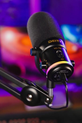 Deity-VO-7U-Dynamic-USB-Podcast-Microphone